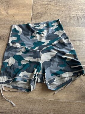 American eagle offline High-Waist Camo Athletic Shorts in Teal, Gray & Cream